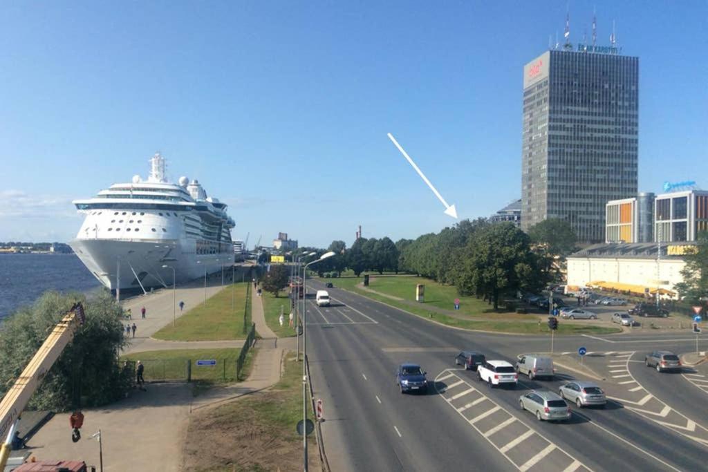 New Comfortable Apartment Nearby Promenade In 5 Minutes From Old Town Of Riga. Εξωτερικό φωτογραφία